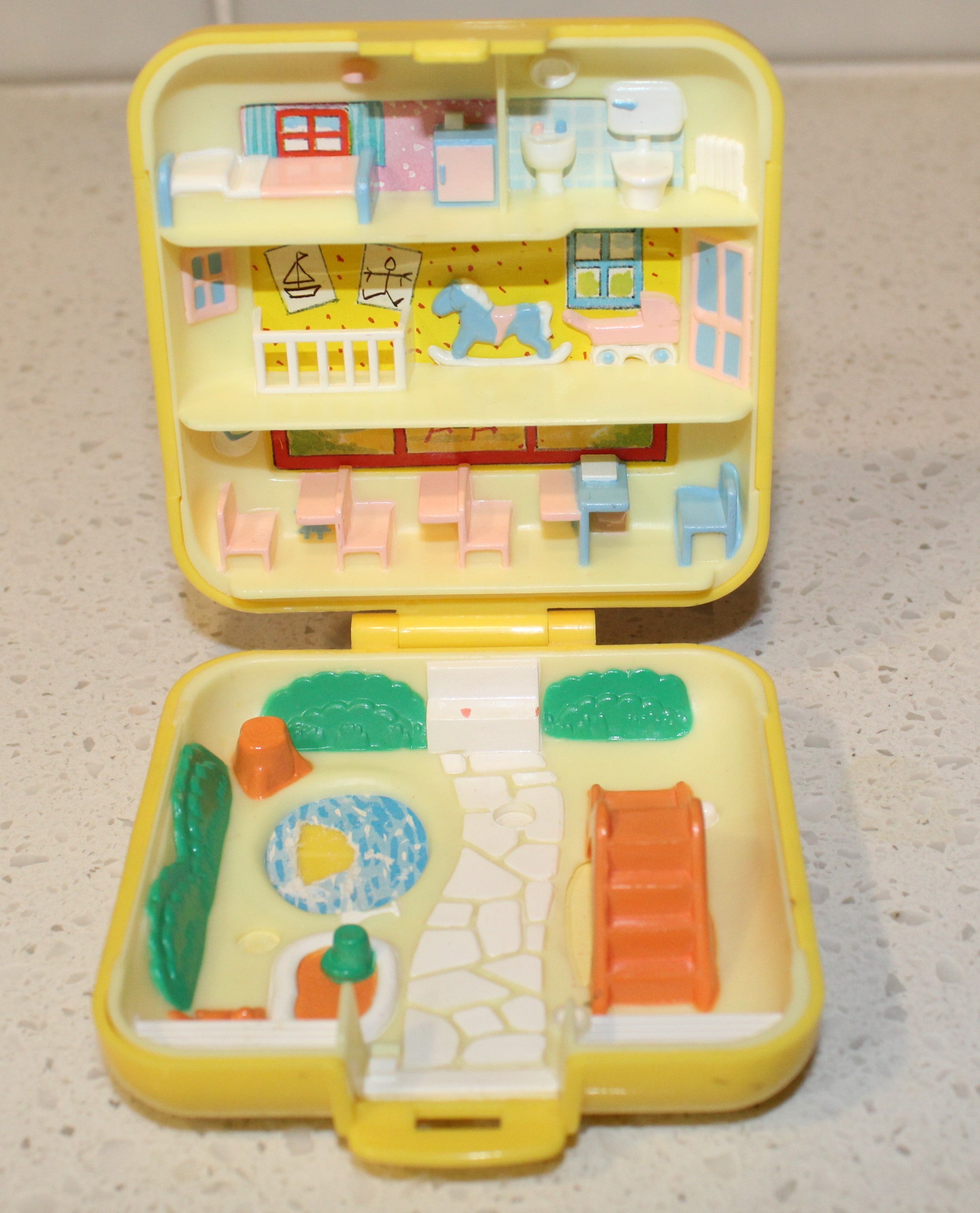 Polly Pocket Midge's Play School 1989 Bluebird