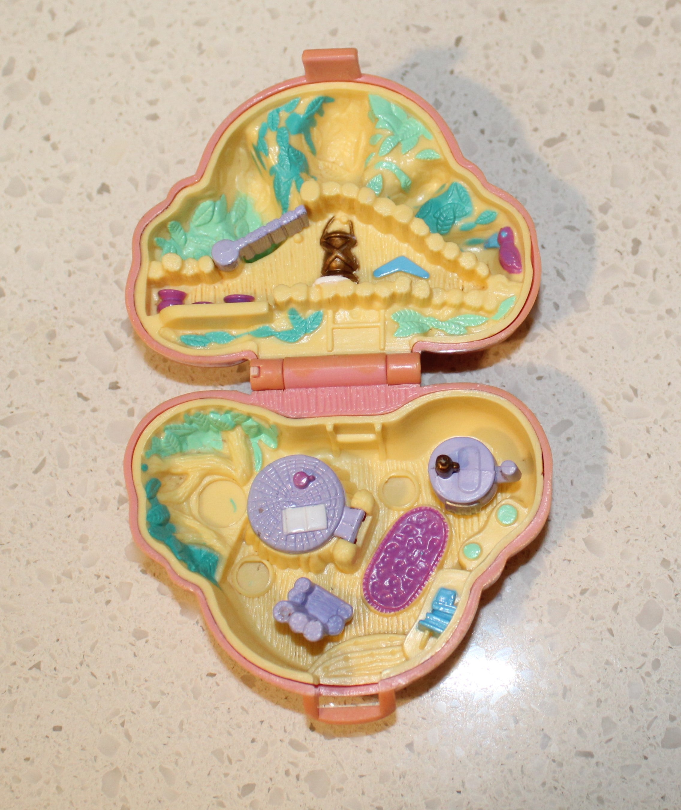 Polly Pocket Koala Picnic Pet Parade 1994 Bluebird