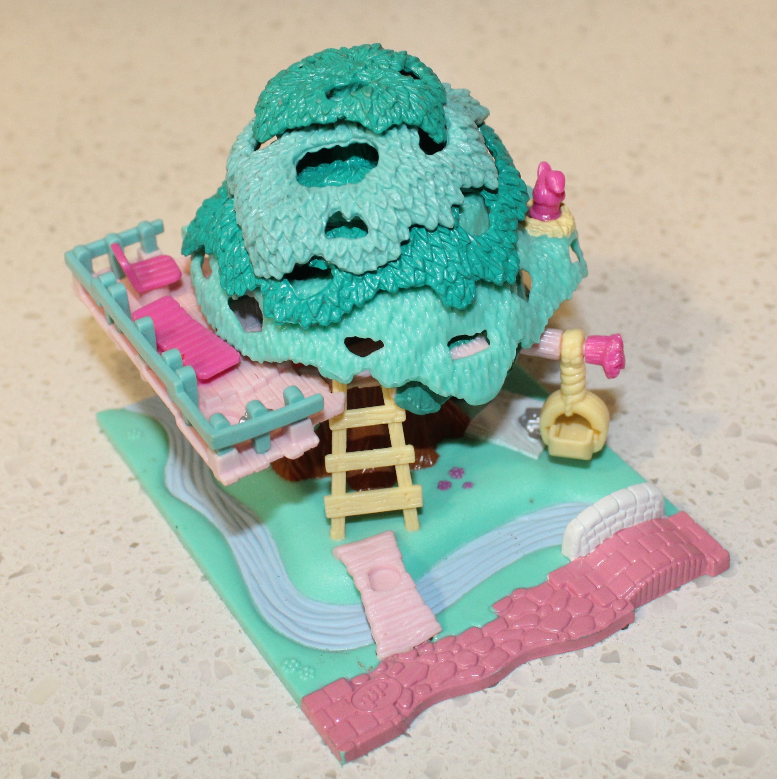 Polly Pocket Tree House 1994 Bluebird