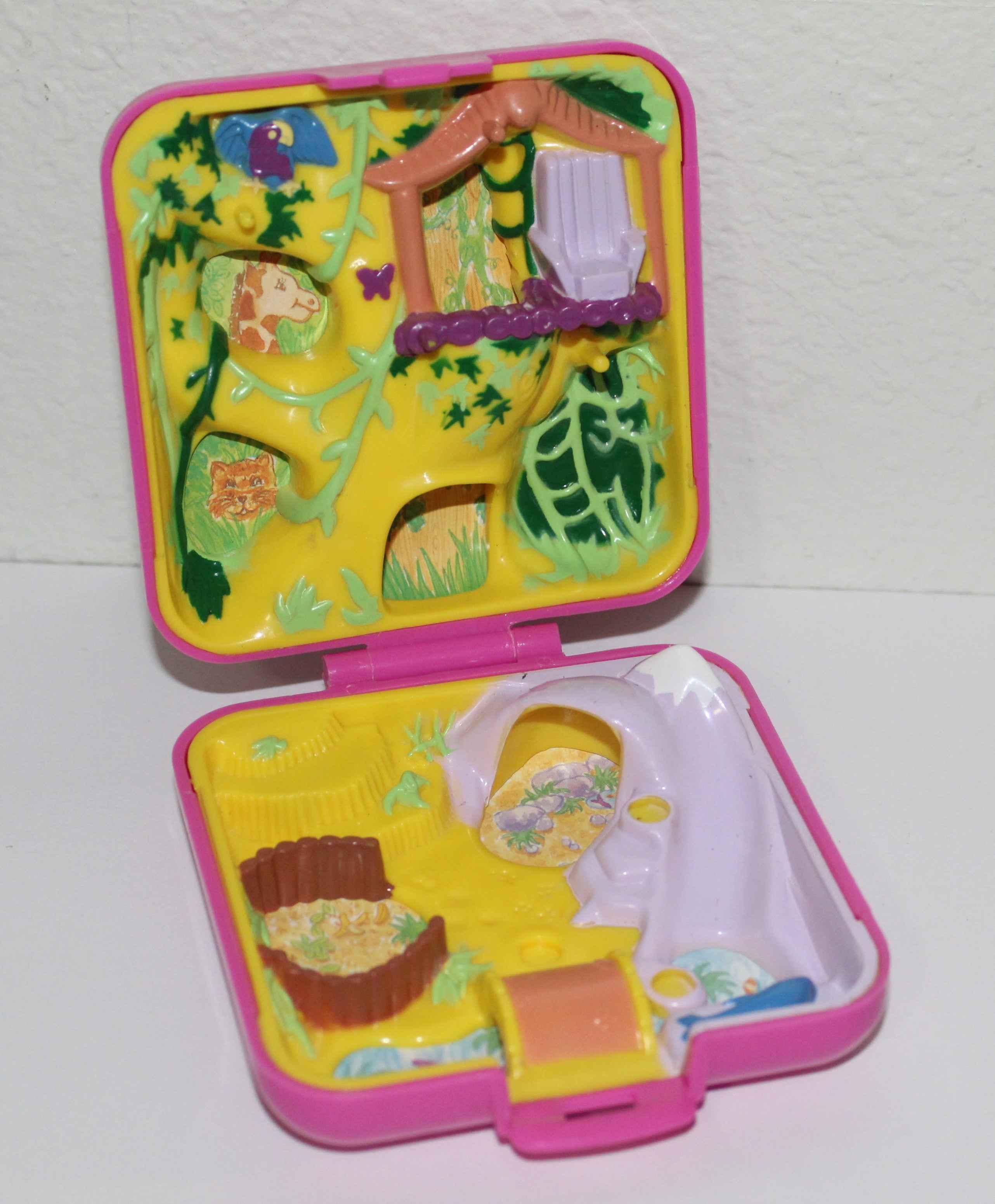 Polly Pocket Wild Zoo World Compact Blue Bird 1989